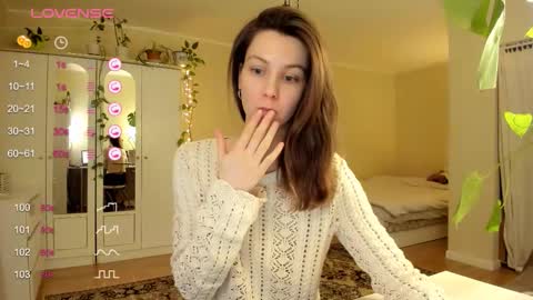 Snapshot of gingerbread__house chatting on 02.14.26 Vasilisa online show from 02.14.26