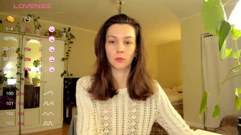 Snapshot of gingerbread__house chatting on 03.27.26 Vasilisa online show from 03.27.26