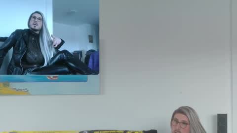 GingerPink online show from 11.28.25