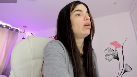 Kendall online show from 02.21.26