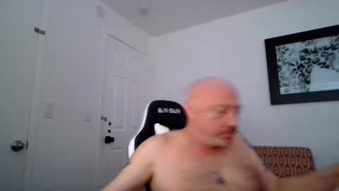 Snapshot of ginofashion chatting on 04.05.26 ginofashion online show from 04.05.26