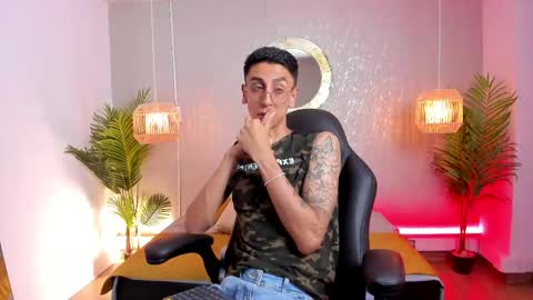 Snapshot of gio_carangi chatting on 05.15.26 Gio Carangi online show from 05.15.26