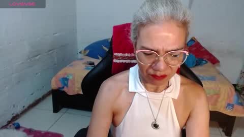 Snapshot of giorgia_xue53 chatting on 12.27.24 Mary online show from 12.27.24
