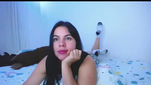 Snapshot of giorivera199 chatting on 02.24.25 GIO RIVERA online show from 02.24.25