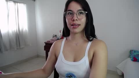 Snapshot of giorivera199 chatting on 10.03.25 GIO RIVERA online show from 10.03.25