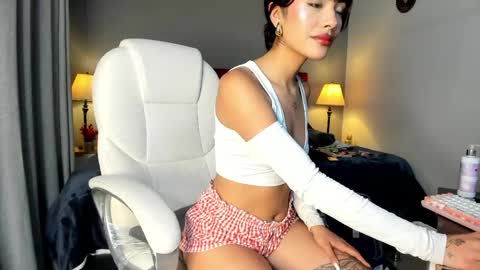 Snapshot of giovanna_oliveira chatting on 05.07.26 Giovanna online show from 05.07.26