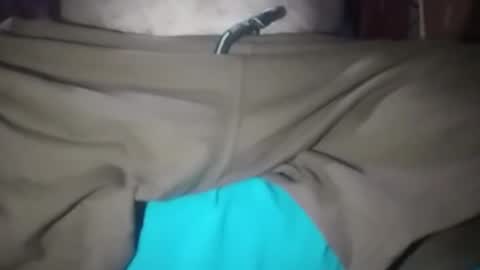 Snapshot of giovannyca chatting on 01.03.25 GuidoGiovan online show from 01.03.25