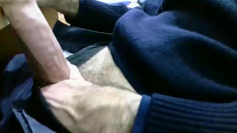 Snapshot of giovet chatting on 11.22.25 giovet online show from 11.22.25