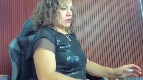 Snapshot of gipsela_gomez chatting on 02.02.25 G I S E P L A online show from 02.02.25