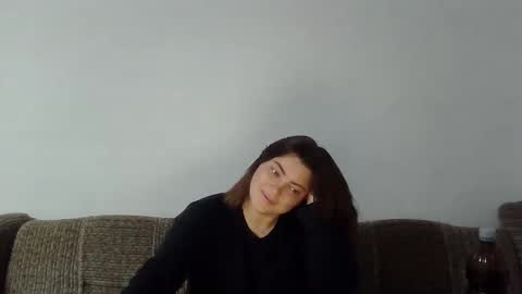 Snapshot of girl_leya chatting on 09.12.25 girl_leya online show from 09.12.25