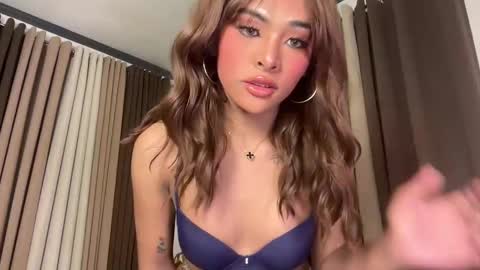 queen ronna online show from 05.31.26