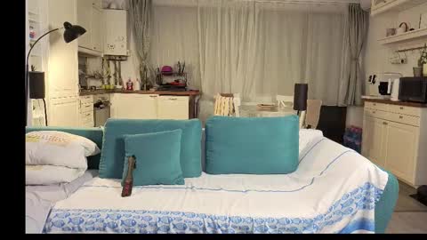 Girlfriend online show from 11.21.25