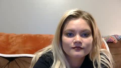 girlnextdoo4 online show from 08.02.26