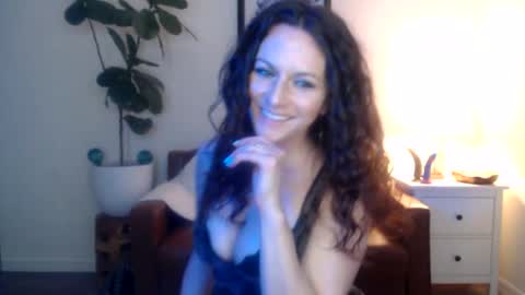 Snapshot of girlnexxxdoor chatting on 03.29.26 Girlnexxxdoor online show from 03.29.26