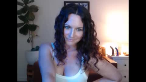 Snapshot of girlnexxxdoor chatting on 04.07.26 Girlnexxxdoor online show from 04.07.26
