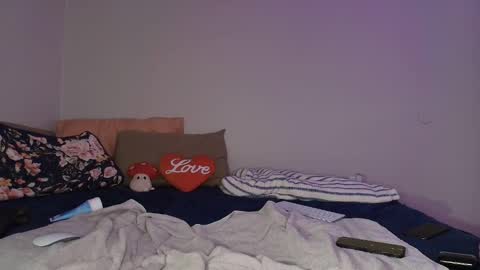 Snapshot of girlofurdreamsxxxxox chatting on 02.05.26 Camille online show from 02.05.26