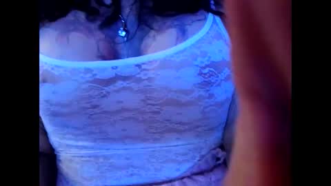 Snapshot of girls227445638252 chatting on 02.03.25 girls227445638252 online show from 02.03.25