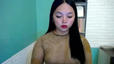 Rhaine online show from 04.04.26