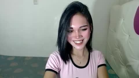 Snapshot of girlthatyouwantxx chatting on 11.04.25 Divine online show from 11.04.25