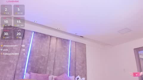     online show from 03.11.25