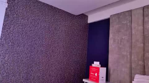     online show from 11.14.25