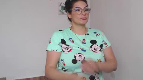 Giselle  online show from 02.14.25