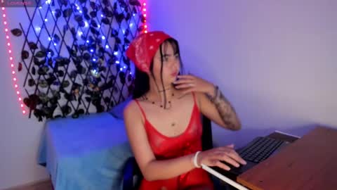 Snapshot of gisselle21 chatting on 09.30.25 gissell online show from 09.30.25