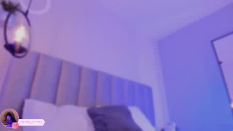 Snapshot of gisselle_palmer chatting on 02.23.25   online show from 02.23.25
