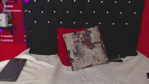 Snapshot of gissellsaenz chatting on 02.08.25 Gissell Saenz online show from 02.08.25