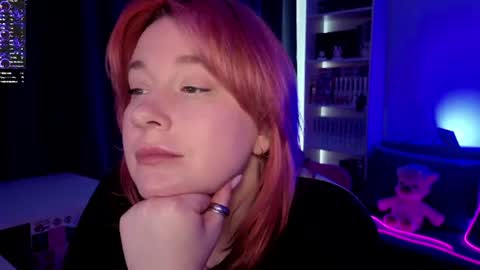 AlexaMillis online show from 06.11.26