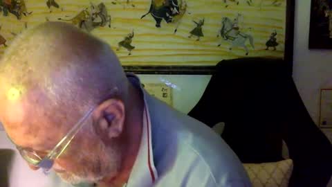 Snapshot of giutomma930394 chatting on 05.26.26 giutomma930394 online show from 05.26.26
