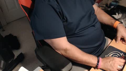 Snapshot of gizmo706 chatting on 10.22.25 gizmo706 online show from 10.22.25