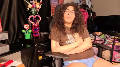 glaceon9 online show from 02.20.25