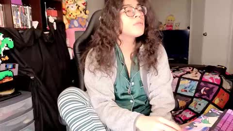 glaceon9 online show from 02.18.26