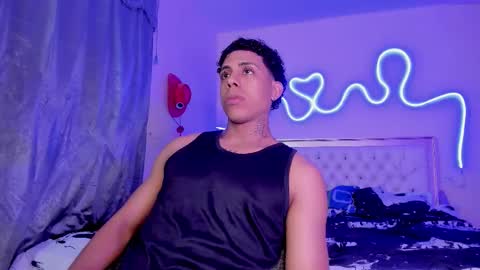 Snapshot of glader_guy chatting on 11.16.25 only for you bby online show from 11.16.25