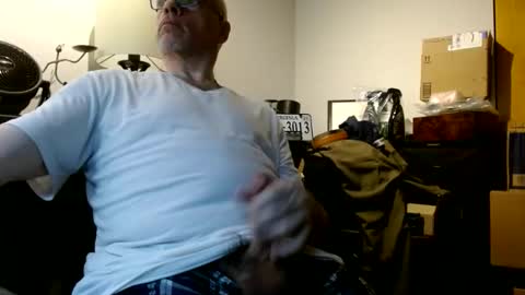Snapshot of glaikind925958 chatting on 06.11.26 glaikind925958 online show from 06.11.26