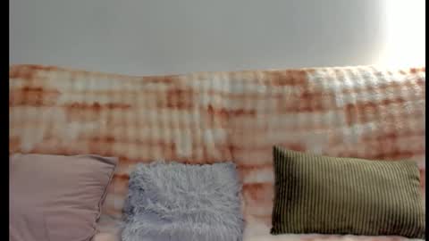 Casandra online show from 10.20.25