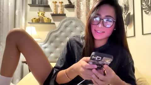 gleiahong online show from 06.07.26