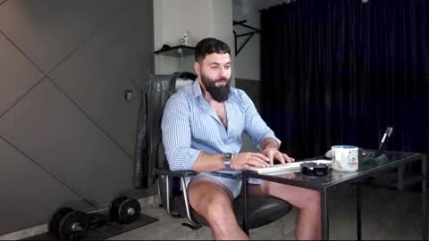 Snapshot of glennmasters chatting on 12.23.24 Matthew .. for short call me Matt online show from 12.23.24