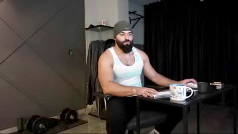 Snapshot of glennmasters chatting on 12.24.24 Matthew .. for short call me Matt online show from 12.24.24