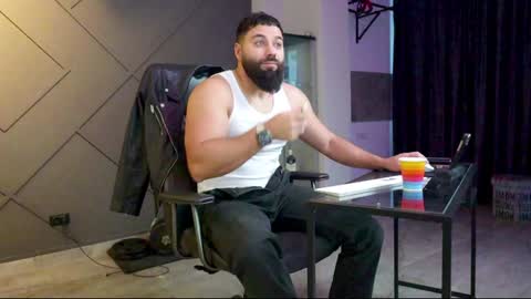 Snapshot of glennmasters chatting on 01.14.25 Matthew .. for short call me Matt online show from 01.14.25