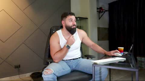 Snapshot of glennmasters chatting on 01.15.25 Matthew .. for short call me Matt online show from 01.15.25