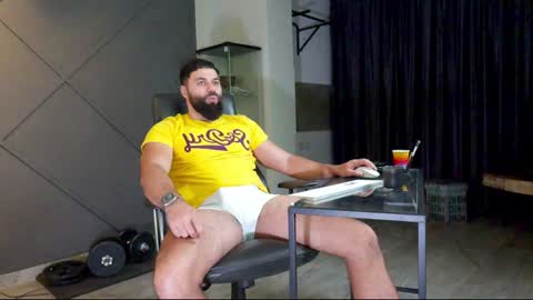 Snapshot of glennmasters chatting on 01.20.25 Matthew .. for short call me Matt online show from 01.20.25