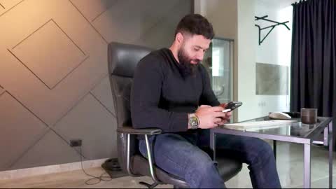 Snapshot of glennmasters chatting on 02.10.25 Matthew .. for short call me Matt online show from 02.10.25