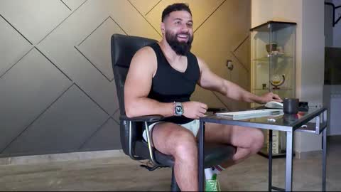 Snapshot of glennmasters chatting on 02.14.25 Matthew .. for short call me Matt online show from 02.14.25