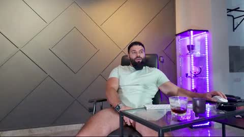 Snapshot of glennmasters chatting on 02.26.25 Matthew .. for short call me Matt online show from 02.26.25