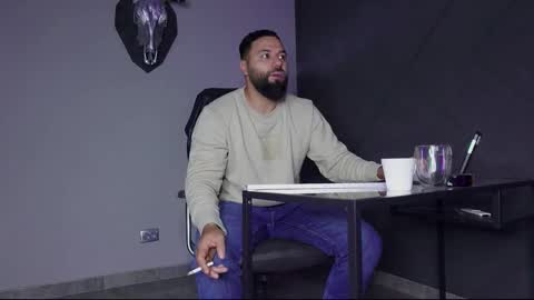 Snapshot of glennmasters chatting on 09.18.25 Matthew .. for short call me Matt online show from 09.18.25