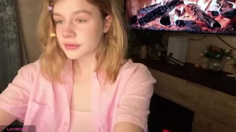 Miroslava friends call me Mira  online show from 05.29.26