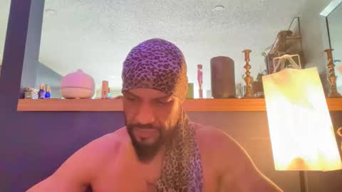 Snapshot of globalmovement chatting on 02.24.26 globalmovement online show from 02.24.26