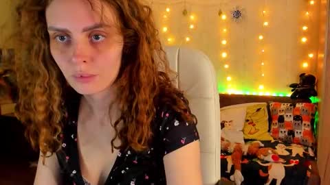 Gloria Wood online show from 12.24.24